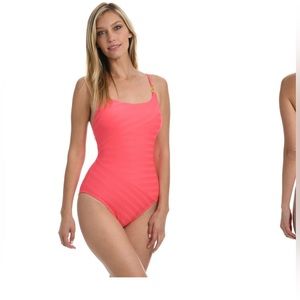 La Blanca Linea Costa Lingerie One Piece - - Solid pink (NWOT)